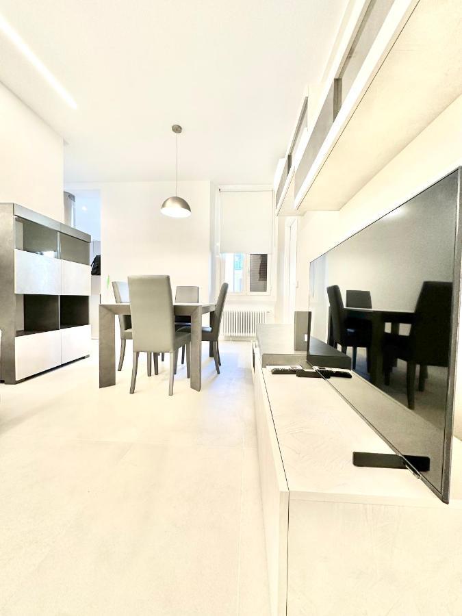 Be-C0 Centrale Luxury & Family Apt Milan Bagian luar foto